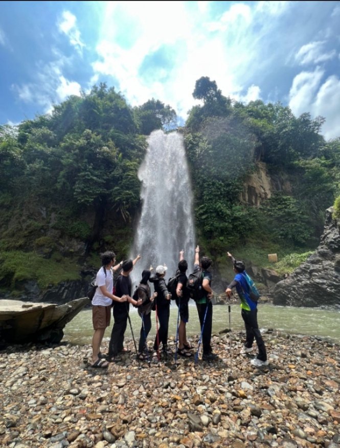 Trekking Curug love